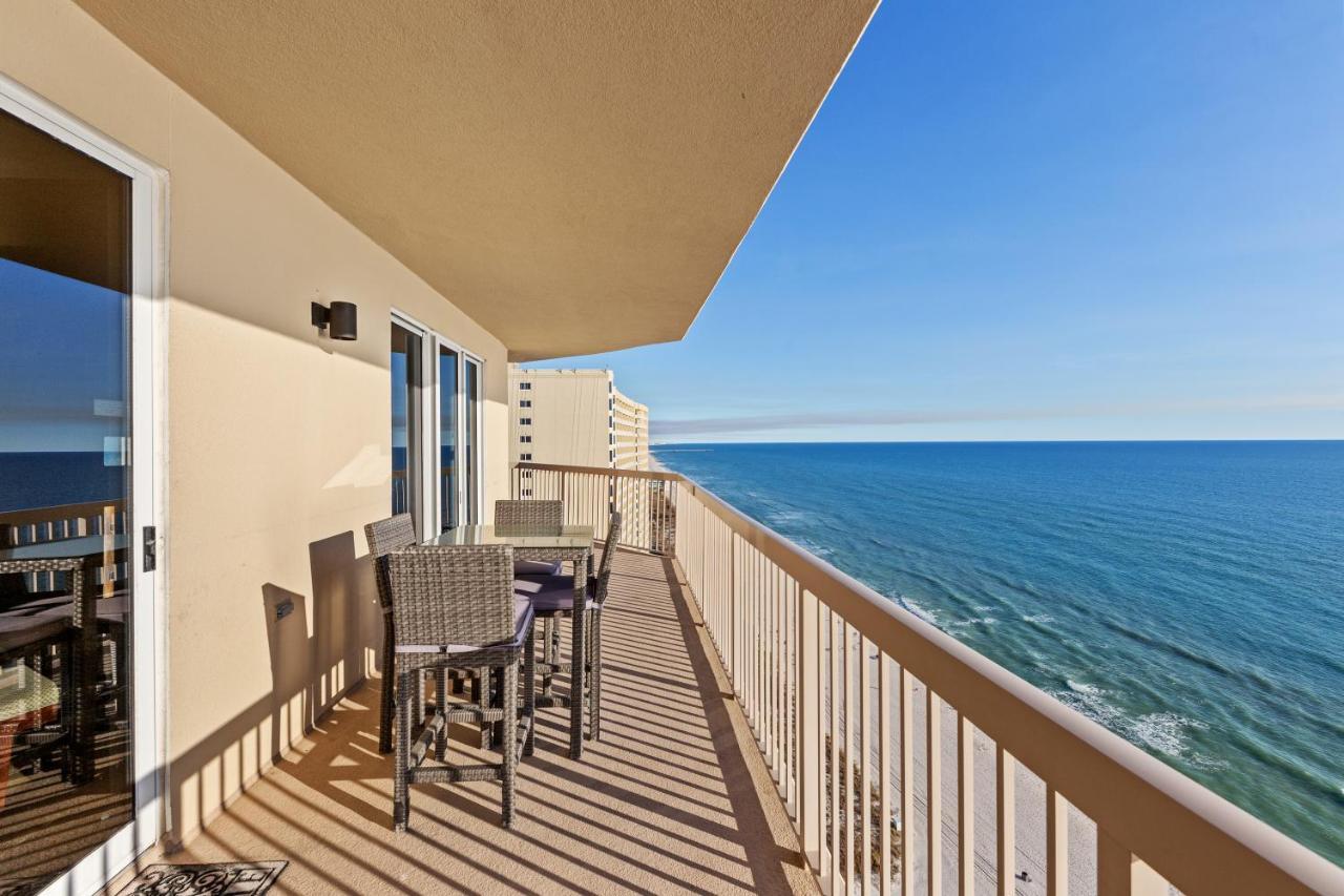 Gulf Front Master Bedroom! 2 Pools & Hot Tubs! Sleeps 8! Panama City Beach Exterior photo